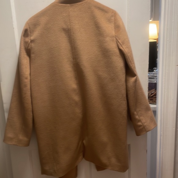 Camel coat - Picture 3 of 5
